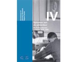 Omslag van Spionnen aan de achterdeur