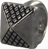 Quiges - Verzilverde Aanschuif Charm Bedel Cubic Design voor Quiges Wikkelarmbanden - EHC103
