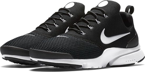 bol.com | Nike Presto Fly Sneakers - Maat 46 - Mannen - zwart/wit