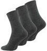 Katoenen sokken – 3 paar – antraciet grijs – zonder elastiek – zonder teennaad – maat 43/46