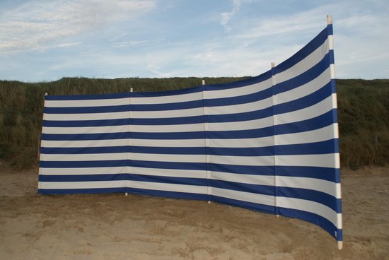 Verdwijnen moeder kans Strand Windscherm 5 meter dralon kobalt blauw/wit met houten stokken |  bol.com
