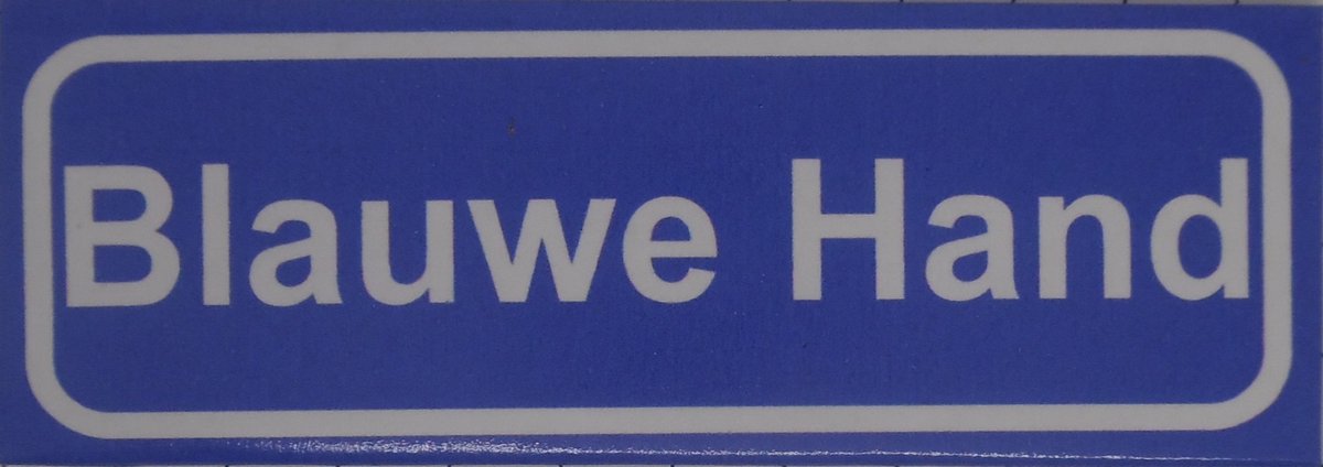Souv© - koelkast magneet - plaatsnaam bord - kombord - souvenir - koelkastmagneetje - relatiegeschenk Blauwe Hand