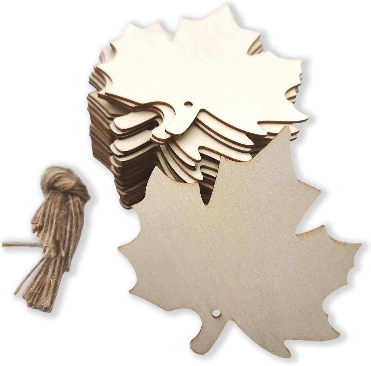 Onafgewerkte houten esdoornblad-ornamenten, ideaal voor doe-het-zelf ambachtelijke cadeaulabels en feestelijke huis- en feestdecoraties
