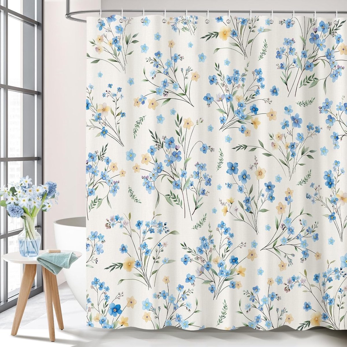 Blauwe Bloemen Douchegordijn voor Badkamer, Waterdicht Polyester, Inclusief 12 Haakjes, 180x180cm, Ideaal voor Badkamerdecoratie en Stijlvolle Accenten