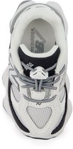 New Balance 9060 Bungee - Maat 20 - Wit Grijs Zwart - 9060 - Lifestyle - Kinder Sneakers voor Jongens en Meisjes