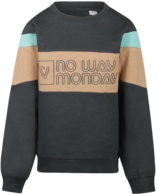 Donkergrijze sweater met een brede beige borstbaan met de tekst "no way monday" en mintgroene accenten op de mouwen.