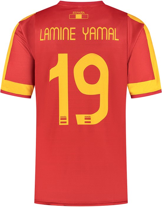 Achterkant van een rood voetbalshirt met 'LAMINE YAMAL', nummer '19' en een Spaanse vlag in geel.