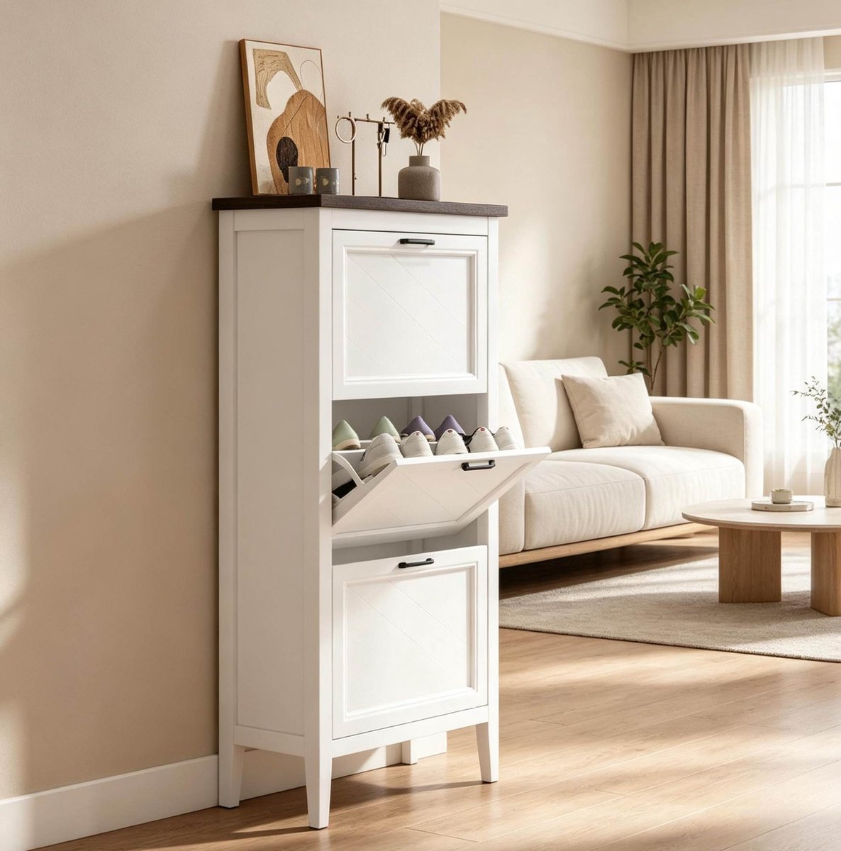 REDOM - Smalle schoenenkast voor 12 tot 18 paar schoenen - 3 uitklapbare deuren - Verstelbare legplanken - MDF met melaminecoating - Landelijke stijl - Wit - 60 x 26,5 x 133,7 cm