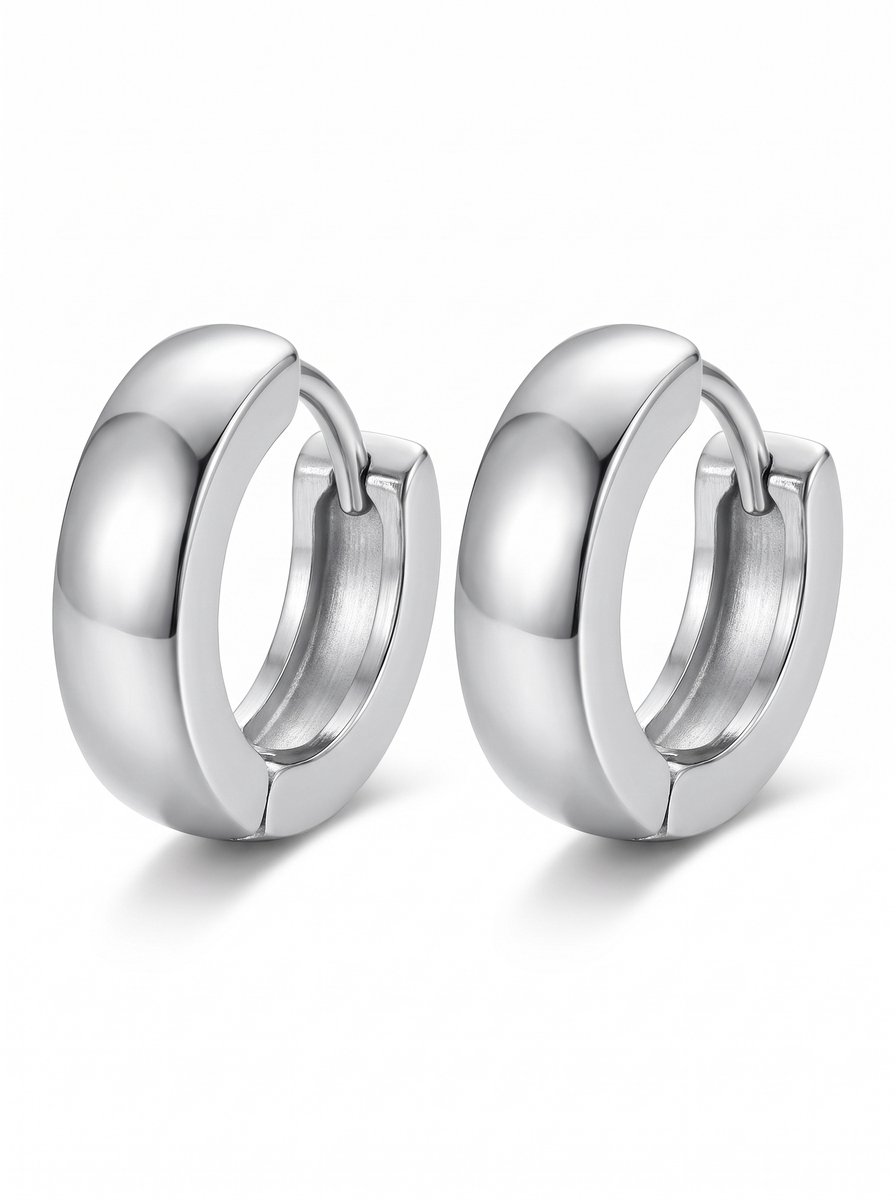 Lundholm Thor Oorringen Heren Zilverkleurig – Brede Klapoorringen 9 mm Chunky Hoops 4 mm – Premium Stainless Steel – Stoere Mannen Oorbellen Dikke Klik Oorringen – Waterproof & Hypoallergeen – 1 Paar – Cadeau voor Hem – Scandinavisch Design