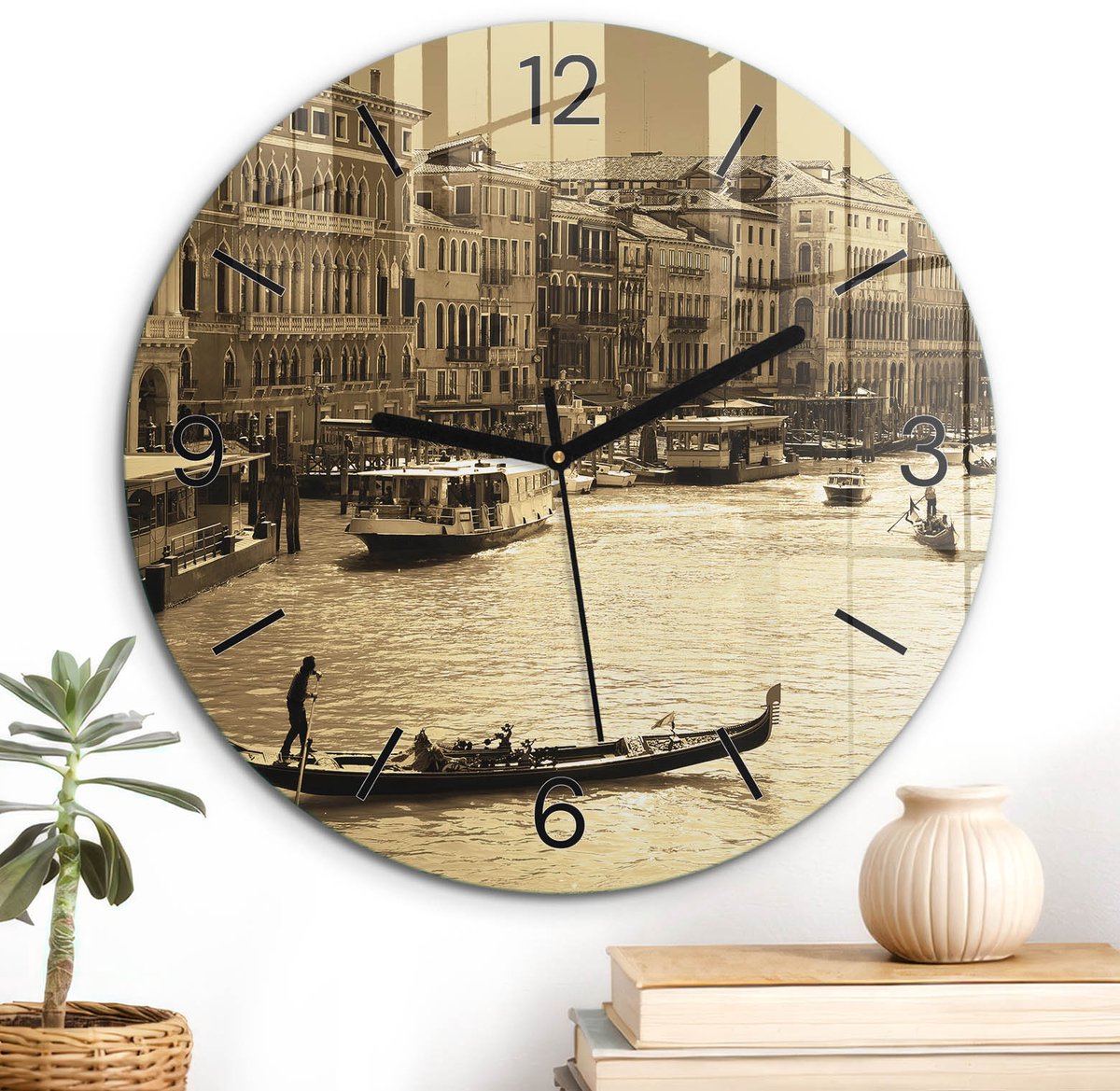 ArtPrintCave Beige Glazen Klok - Wandklok 30 cm - Muurklok Rond - Venetiaanse Elegantie Wandklok Keuken - Landschappen Unieke Klok - Zwarte Klokwijzers
