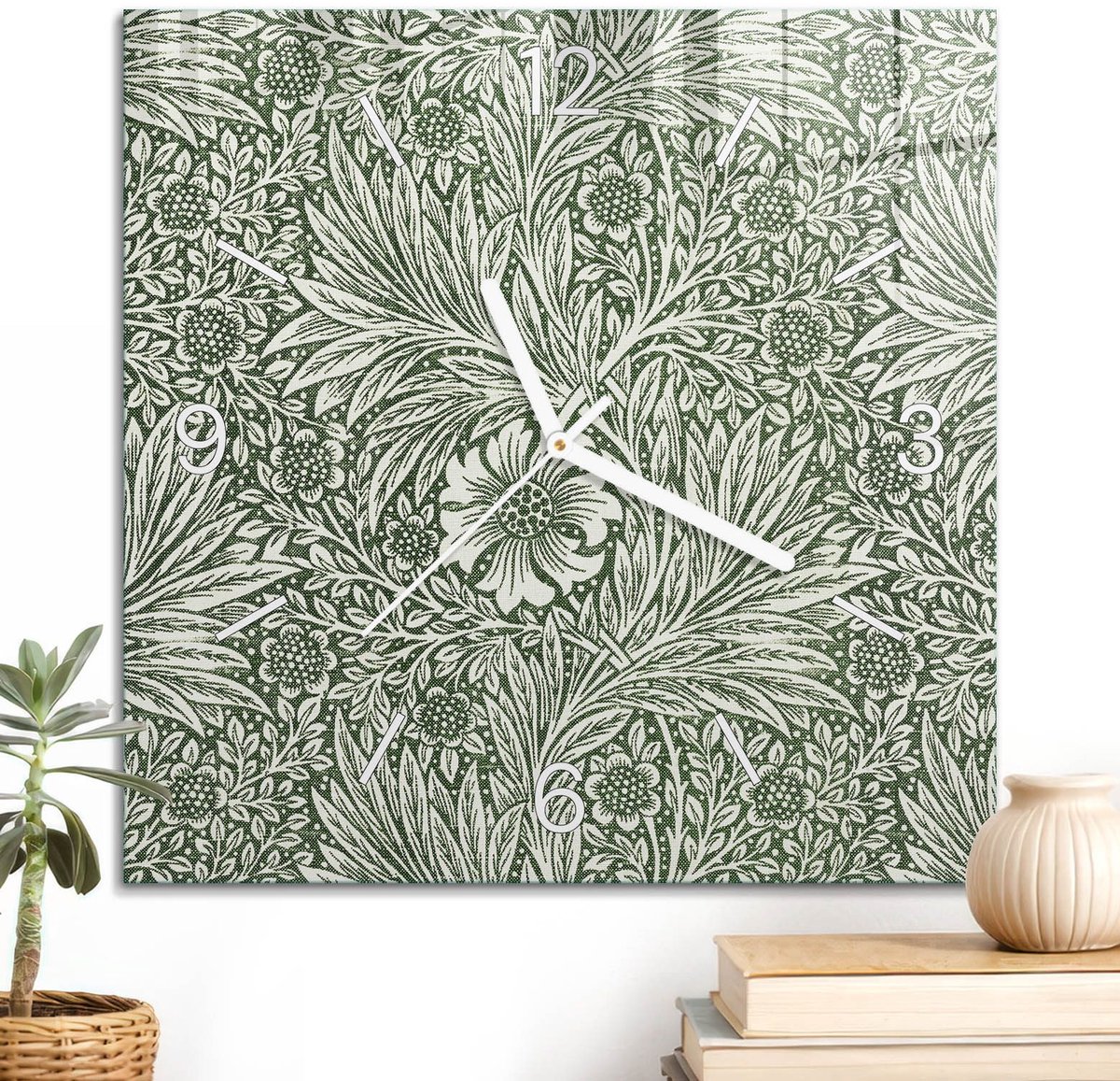 ArtPrintCave Groene Glazen Klok - 30x30 cm - Wandklok Vierkant - Blad Van Elegantie Unieke Klok - Natuur Stille Wandklok - Witte Klokwijzers