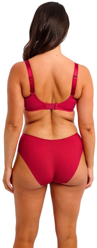 Achteraanzicht van model in een donkerroze Fantasie spacer-bh en bijpassende slip.