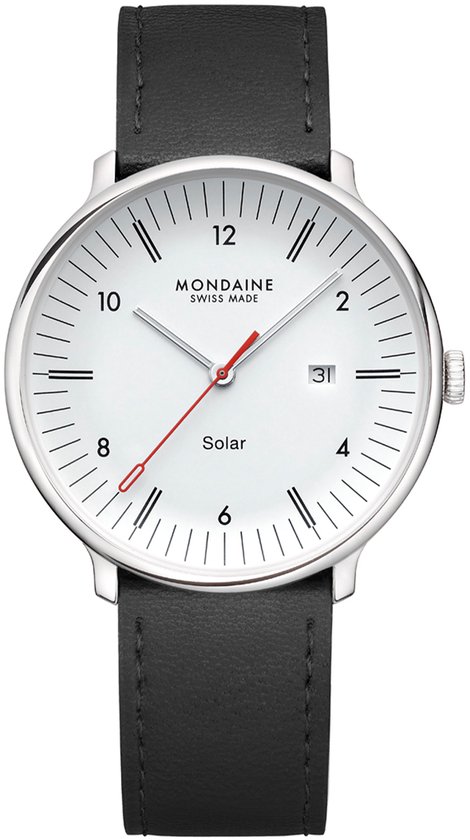 Mondaine herenhorloge met witte wijzerplaat, zilverkleurige kast en zwart leren band. Solar aandrijving.