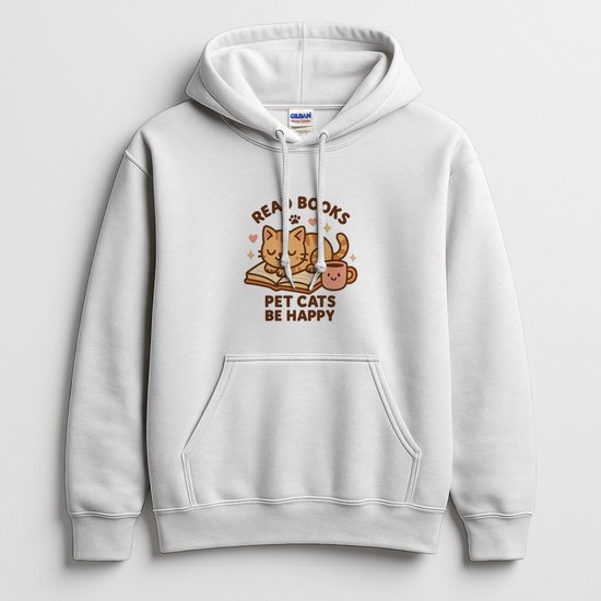 Witte hoodie met illustratie van een slapende kat op een boek met de tekst 'READ BOOKS PET CATS BE HAPPY'.