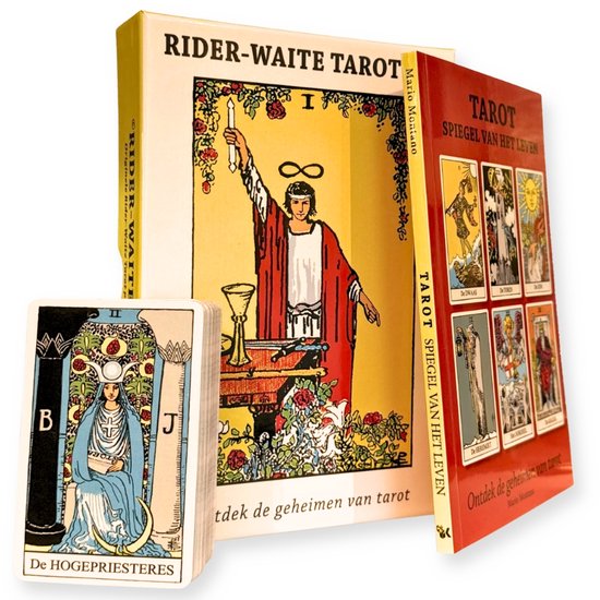 Rider-Waite tarotset met boek en kaart De Hogepriesteres, tekst 'Ontdek de geheimen van tarot'.