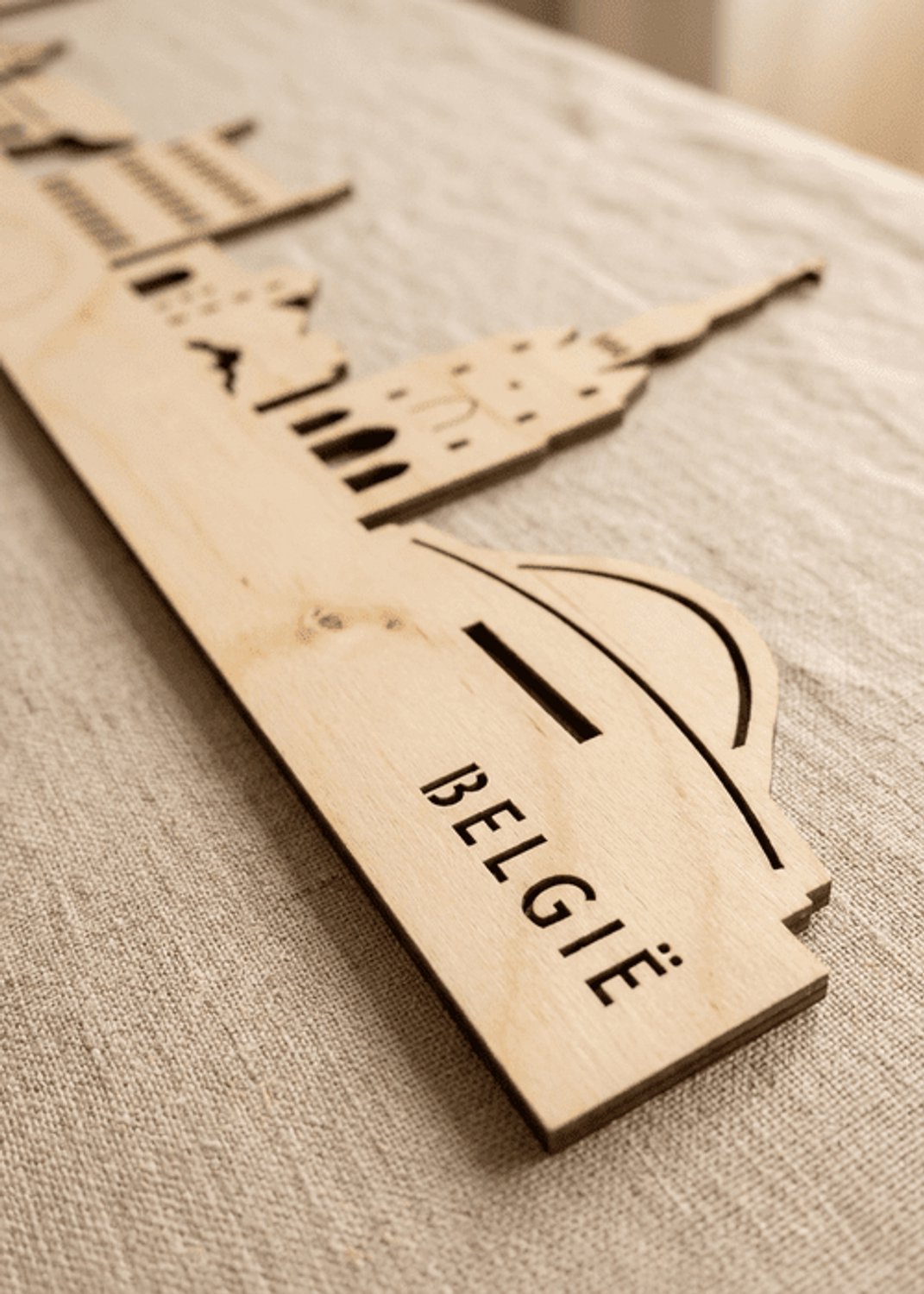 Houten Skyline België | Wanddecoratie voor aan de muur | Berken | 100 x 20 cm