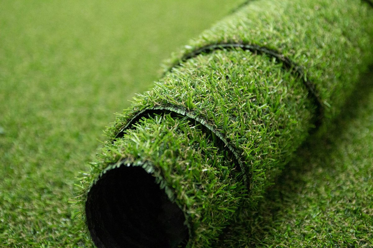 Spectrum Kunstgras 4m Breed - 15mm Hoog - Groen - Balkon & Tuin