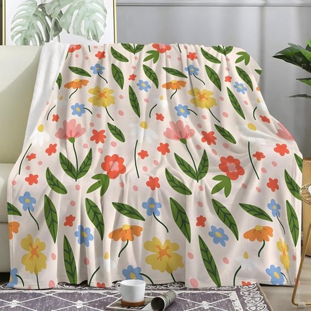 Cartoon Bloemenprint Flanel Deken - Zachte Pluizige Plaid - Bank Beschermen - Dubbelzijdig Ontwerp - 220x240 cm - Geel en Beige