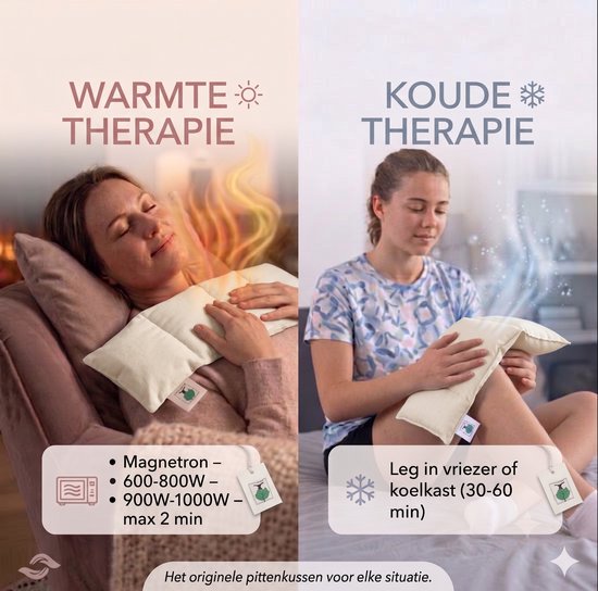 Vrouw gebruikt verwarmd kersenpitkussen voor warmtetherapie, andere vrouw gebruikt gekoeld kersenpitkussen voor koudetherapie.