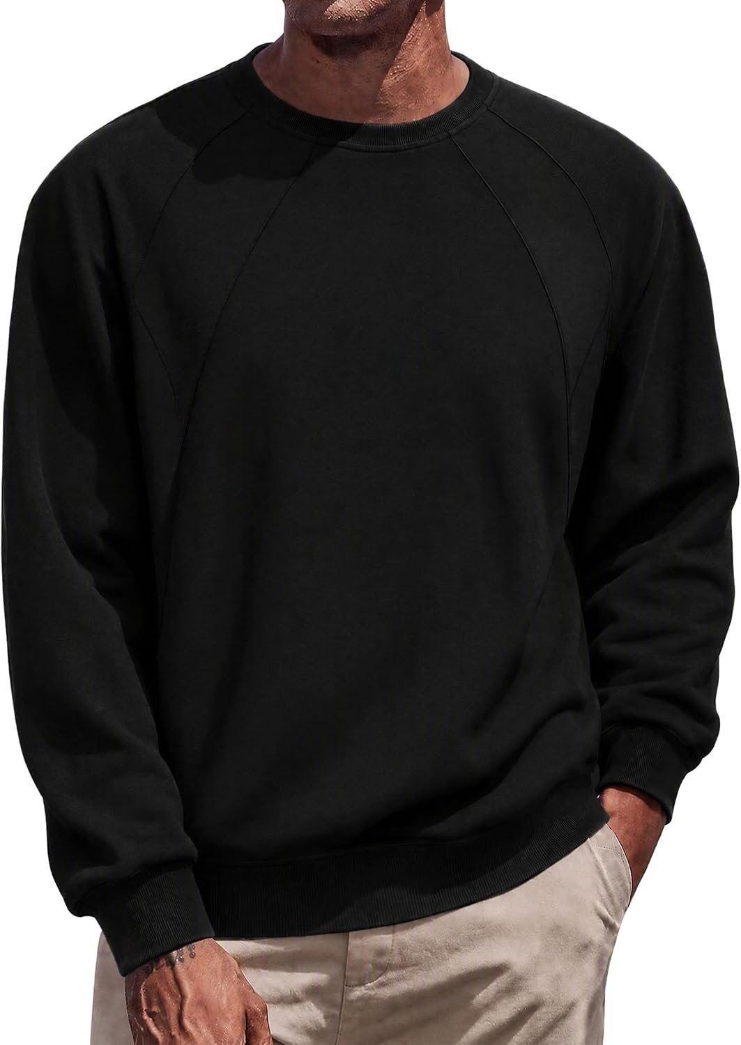 Sweatshirt met lange mouwen, ronde hals, zonder capuchon, normale pasvorm