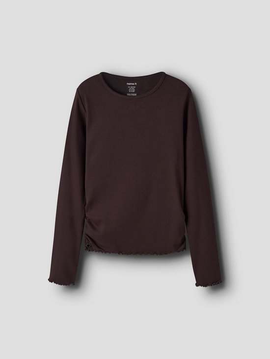 Donkerbruin NAME IT shirt met lange mouwen, geribbelde textuur en golvende zomen.