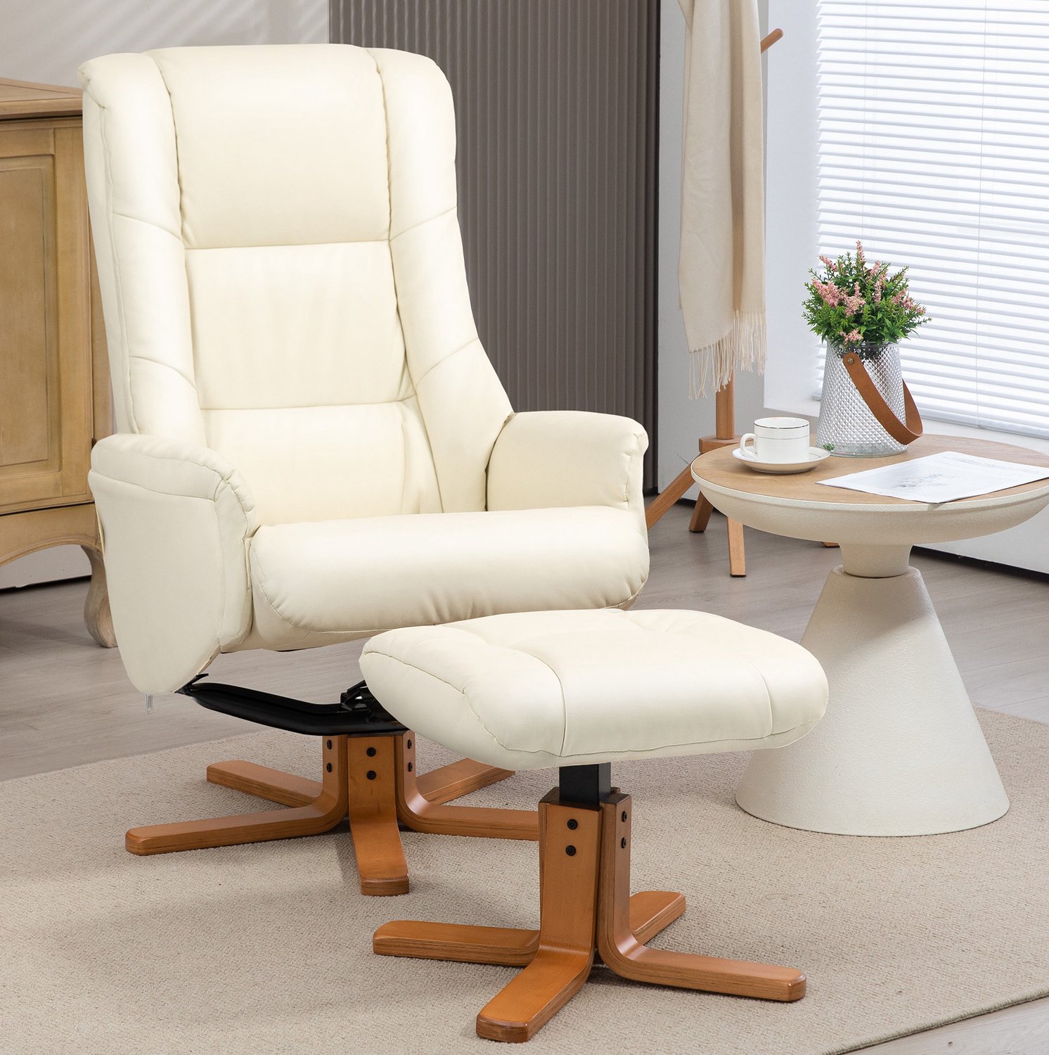 STILVORA Relaxfauteuil Met Hocker - Verstelbaar Tot 135 Graden - Met Schommelfunctie - Voor Woonkamer En Slaapkamer - Kunstleer - Crèmewit