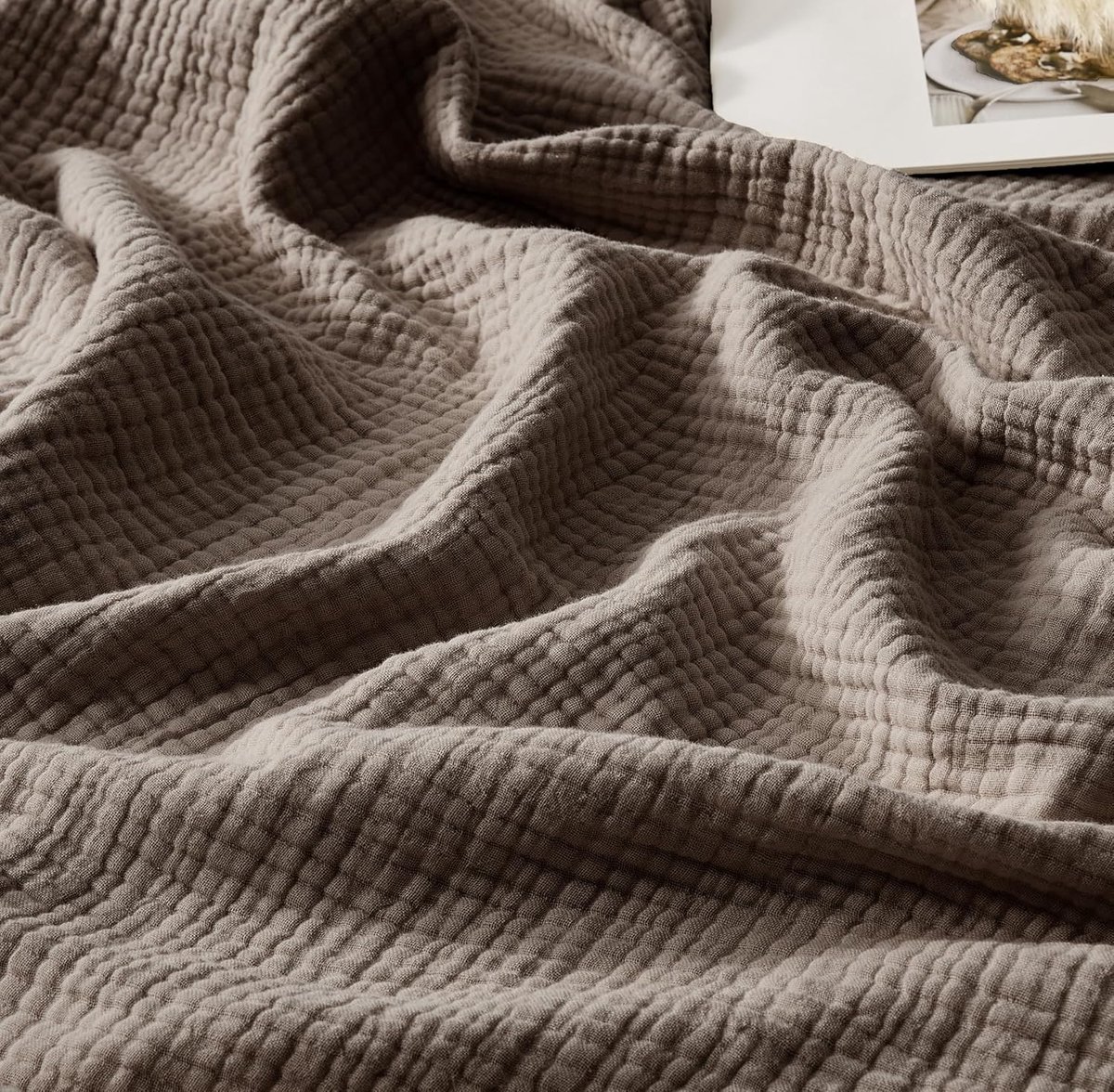 100% Katoenen mousselinedeken voor volwassenen, 225 x 270 cm, super kingsize, 4-laags, zacht, lichtgewicht, ademend linnen gaasdeken voor de zomer, voorgewassen katoenen deken, woondecoratie