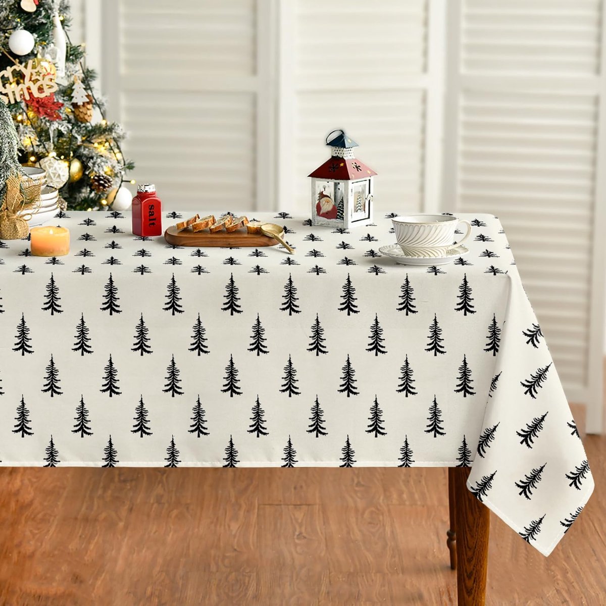 Tafelkleed - Rechthoekig Kerst Tafelkleed met Kerstboomprint - Decoratief voor Feest en Thuis - Formaat 152x213 cm - Zwart en Wit Bomenpatroon - 1 Stuk