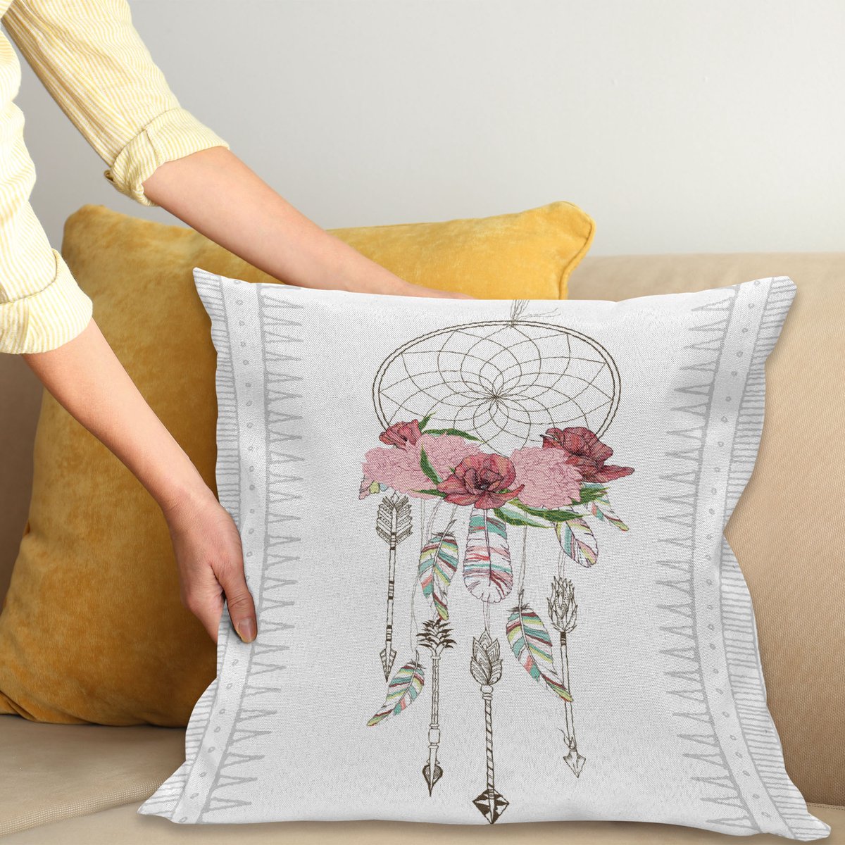 ABAKUHAUS Boheems Sierkussenhoes, Hand Getekend Illustratie van een Dreamcatcher Boho Vorm Ontwerp Feathers Bloemen, Decoratieve Vierkante Sierkussenhoes, 50 x 50 cm, Licht Roos