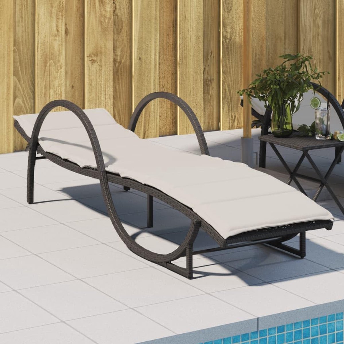Zonneligstoel met zwart kussen, 60 x 199 x 42 cm, van polyrotan, professionele ligstoel voor buiten, tuinligstoel, ligstoel, ligstoel, P368257