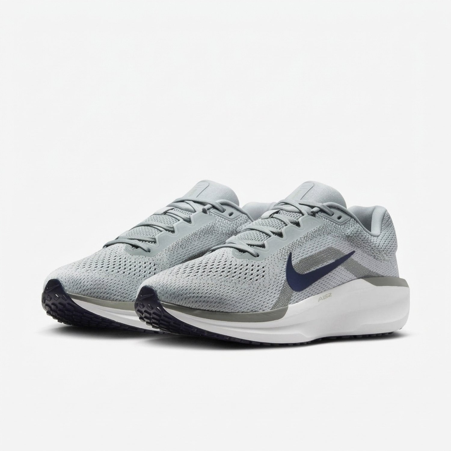 Nike Air Winflo 11 Heren Hardloopschoen – Light Pumice/Iron Grijs