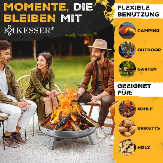 Vrienden rond een Kesser vuurschaal, geschikt voor camping, tuin en brandstoffen zoals hout of kolen.
