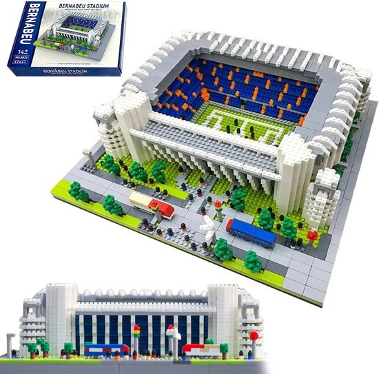 Bouwset Bernabéu Stadion met blauwe tribunes en witte gevel, inclusief doos en gedetailleerde secties.