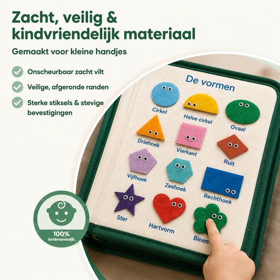 Hand oefent vormen op een Wiebelo viltboek met afgeronde hoeken, veilig en kindvriendelijk materiaal.