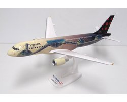 schaalmodel vliegtuig Brussels Airlines ATOMIUM airbus A320 schaal 1:100 lengte 37,6cm