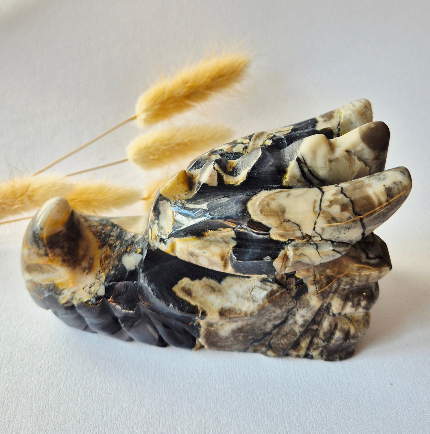 Moonlight Gemstones Edelsteen UV-Reactieve Volcano Agate Dragon Skull – 636 g | Mystieke Energie & Spirituele Bescherming Meerkleurig