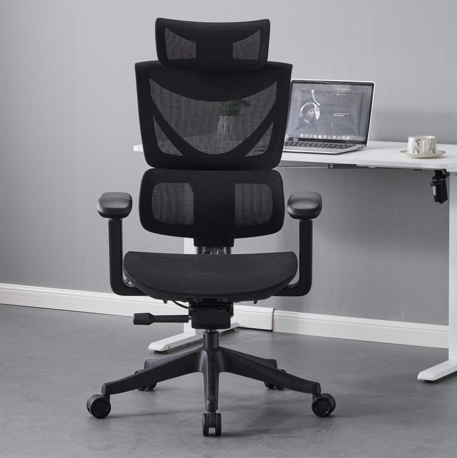 OKWISH Ergonomische Bureaustoel 73,4 Cm - Drieknops Verstelling En Kantelbare Rugleuning - Voor Thuiskantoor - Mesh - Zwart