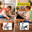 Vergelijking van puzzelhouding: plat op tafel versus ergonomische verstelbare standaard.