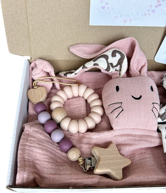 Baby meisje brievenbus cadeau - knuffel - slab - speenkoord - bijtring — afbeelding 4