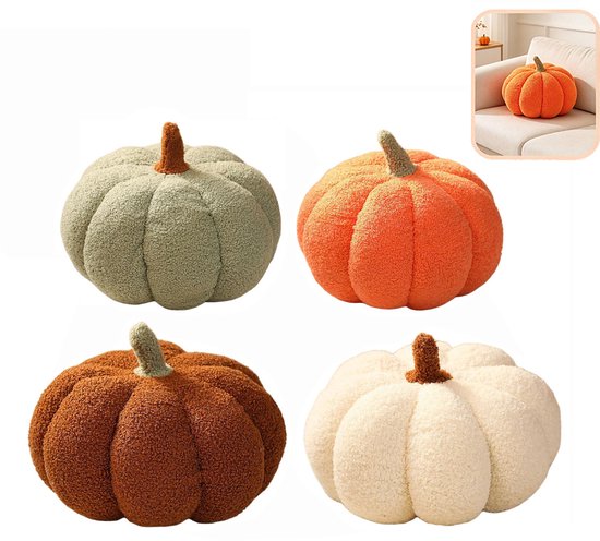 Vier zachte pompoenkussens in beige, groen, oranje en bruin met een bruin steeltje.