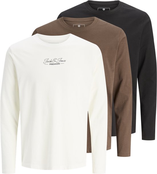 Drie shirts met lange mouwen in wit, bruin en zwart met Jack & Jones Premium logo op de borst.
