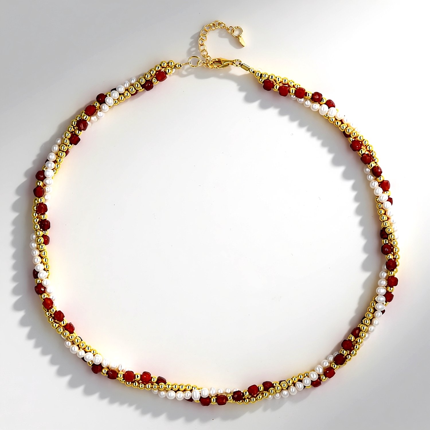 Cavill - Vergulde 925 Sterling Zilveren Damesketting - 30,6 ct Braziliaanse Carneool & Witte Zoetwaterparels - Gouden Hematiet
