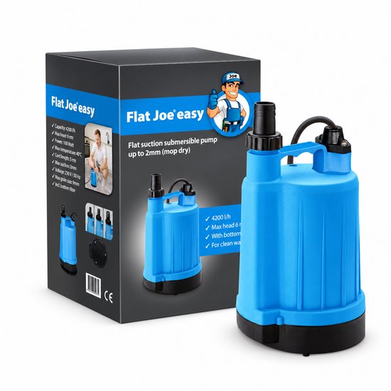 Blauwe "Flat Joe easy" dompelpomp met zwarte basis, naast de verpakking. De verpakking toont specificaties en het merklogo.