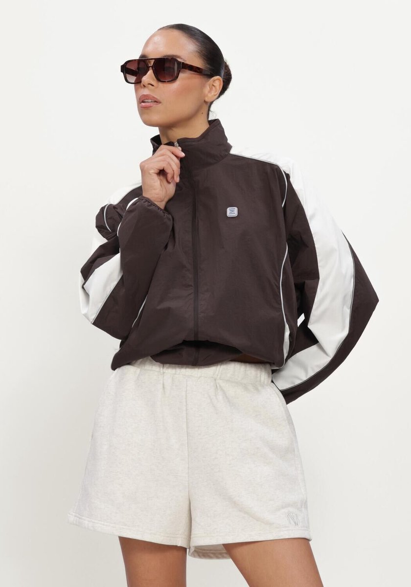 Nike Nike Sportswear Jassen Dames Winterjas Bruin