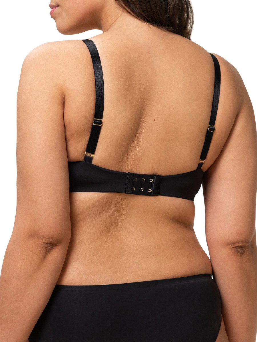 Triumph Minimizer-BH Body Make-Up Essentials
