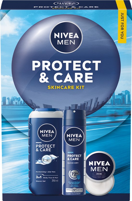 NIVEA MEN Protect & Care geschenkset met douchegel, deodorant en crème in een blauwe doos.