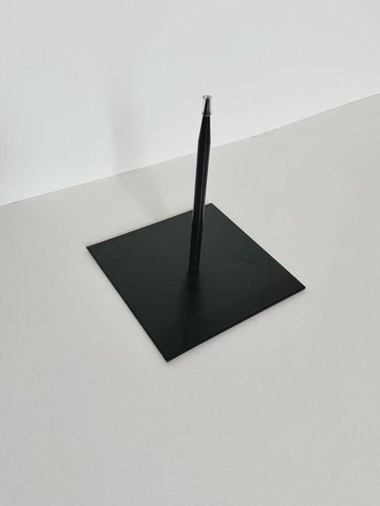 Standaard in zwart - 18 x 18 cm metalen voet voor doe-het-zelfprojecten - objectstandaard voor sculpturen - decoratieve standaard met standaard — afbeelding 5
