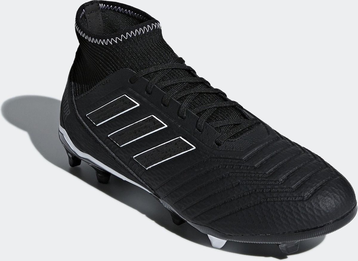 adidas predator 18.3 black