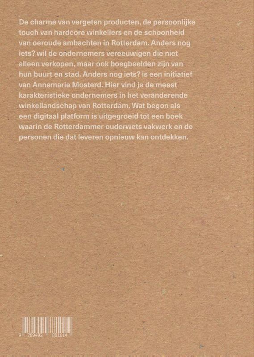 Tekst over Rotterdamse ondernemers en winkels op bruin karton.