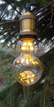 Snoerpendel E27. Lengte hanglamp met bronzen fitting 90cm.  Pendelfitting E27 met stoffen snoer, plafondplaat en lamp. Antiek bronsen fitting E27. Wordt geleverd met dimbare led lamp in de vo